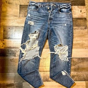 Distressed AE denim jeans size 12